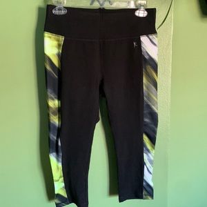 Danskin Now fitted leggings